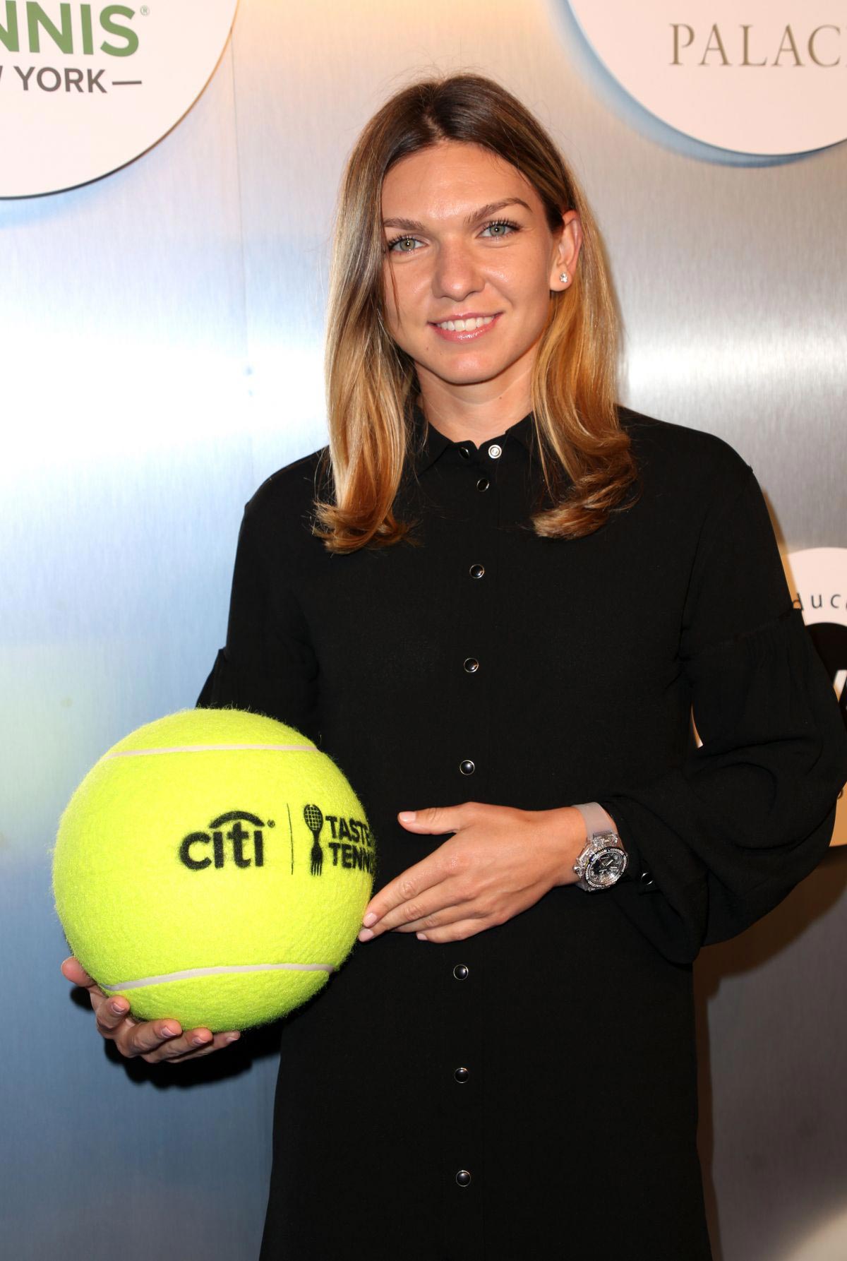 Simona Halep at 2018 Citi Taste of Tennis Gala in New York 2018/08/23