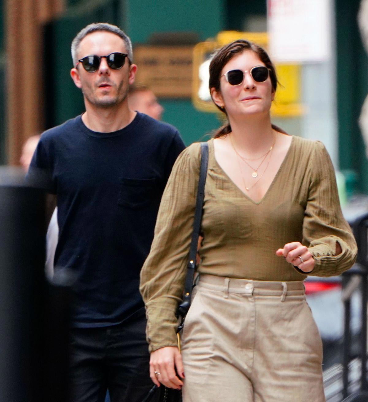 Lorde and Justin Warren Out in New York 2018/09/23