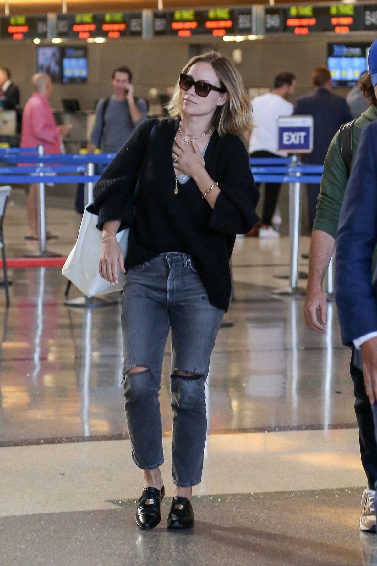 Olivia Wilde at LAX Airport in Los Angeles 2018/09/27