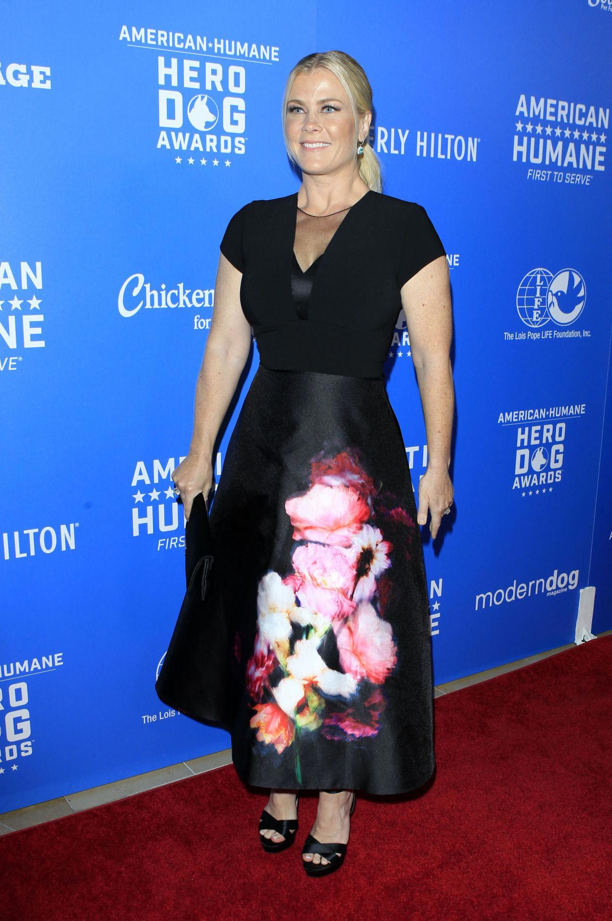 Alison Sweeney at American Humane Dog Awards in Los Angeles 2018/09/29
