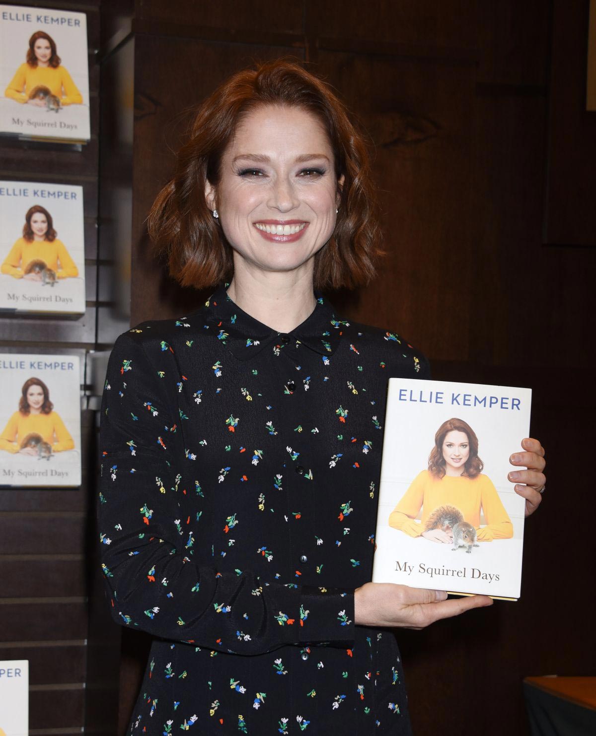 Ellie Kemper at My Squirrel Days Booksiging at Barnes and Noble at The Grove 2018/10/10
