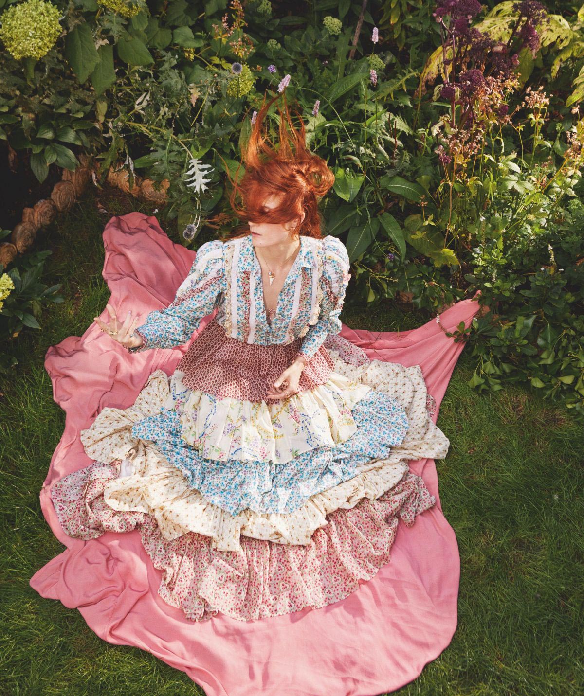Florence Welch in Elle Magazine, UK November 2018