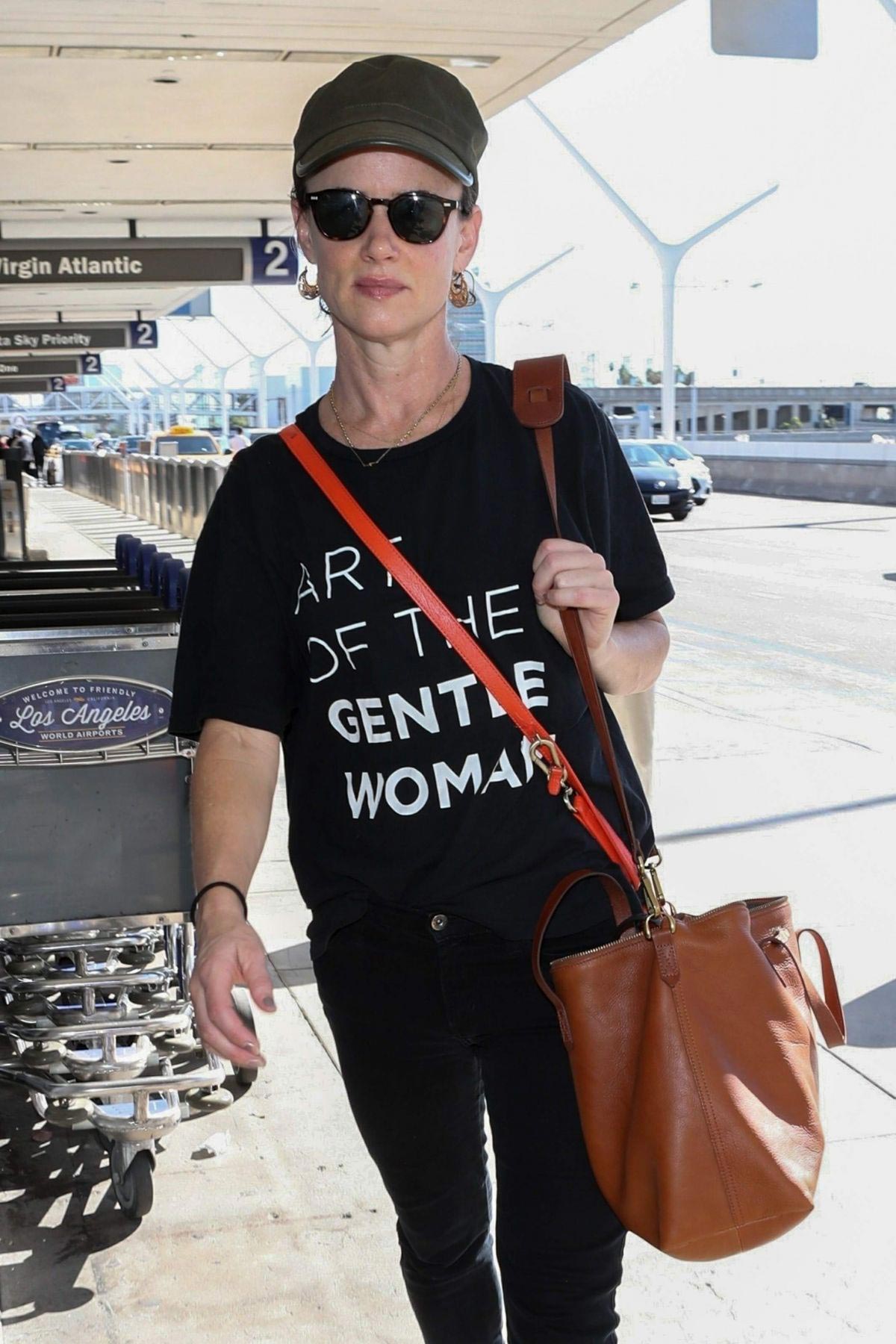 Juliette Lewis at LAX Airport in Los Angeles 2018/10/19