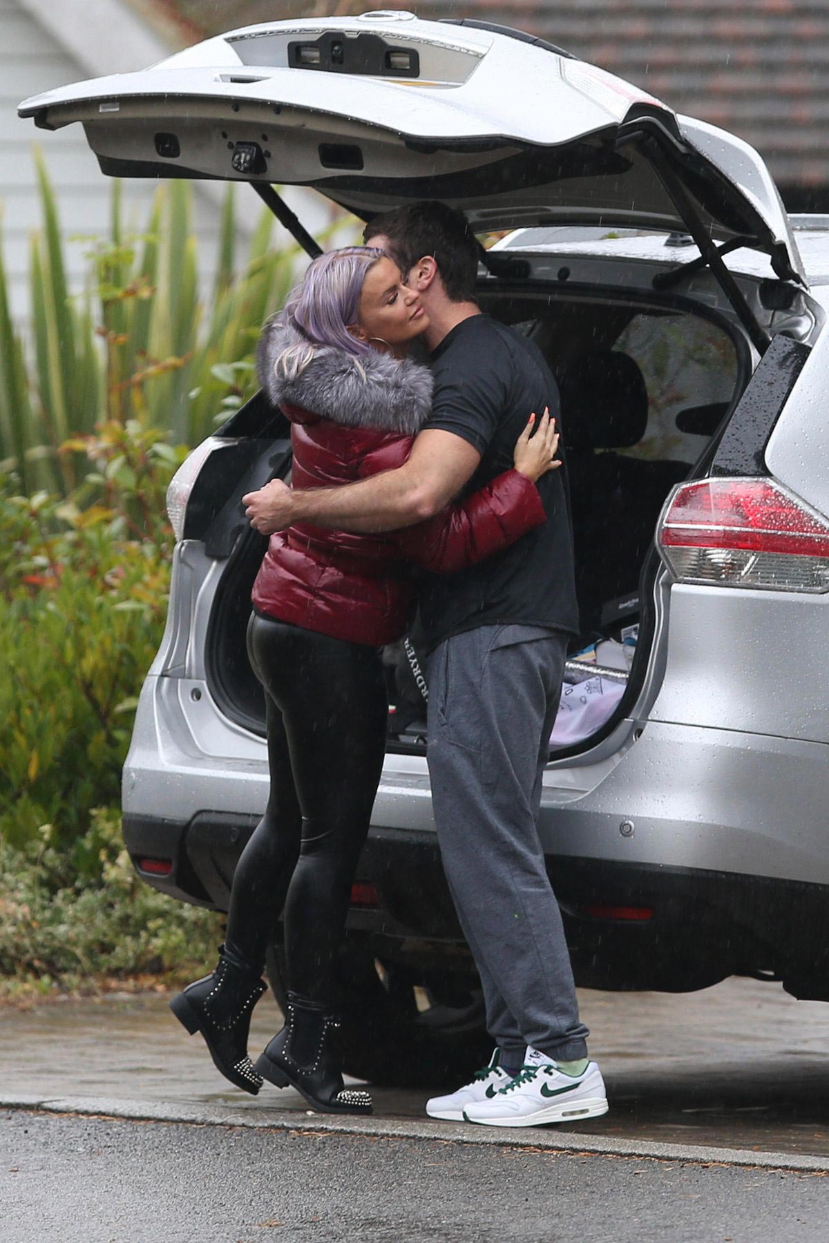 Kerry Katona Leaves Vitality Health Centre in Crowborough 2018/10/06