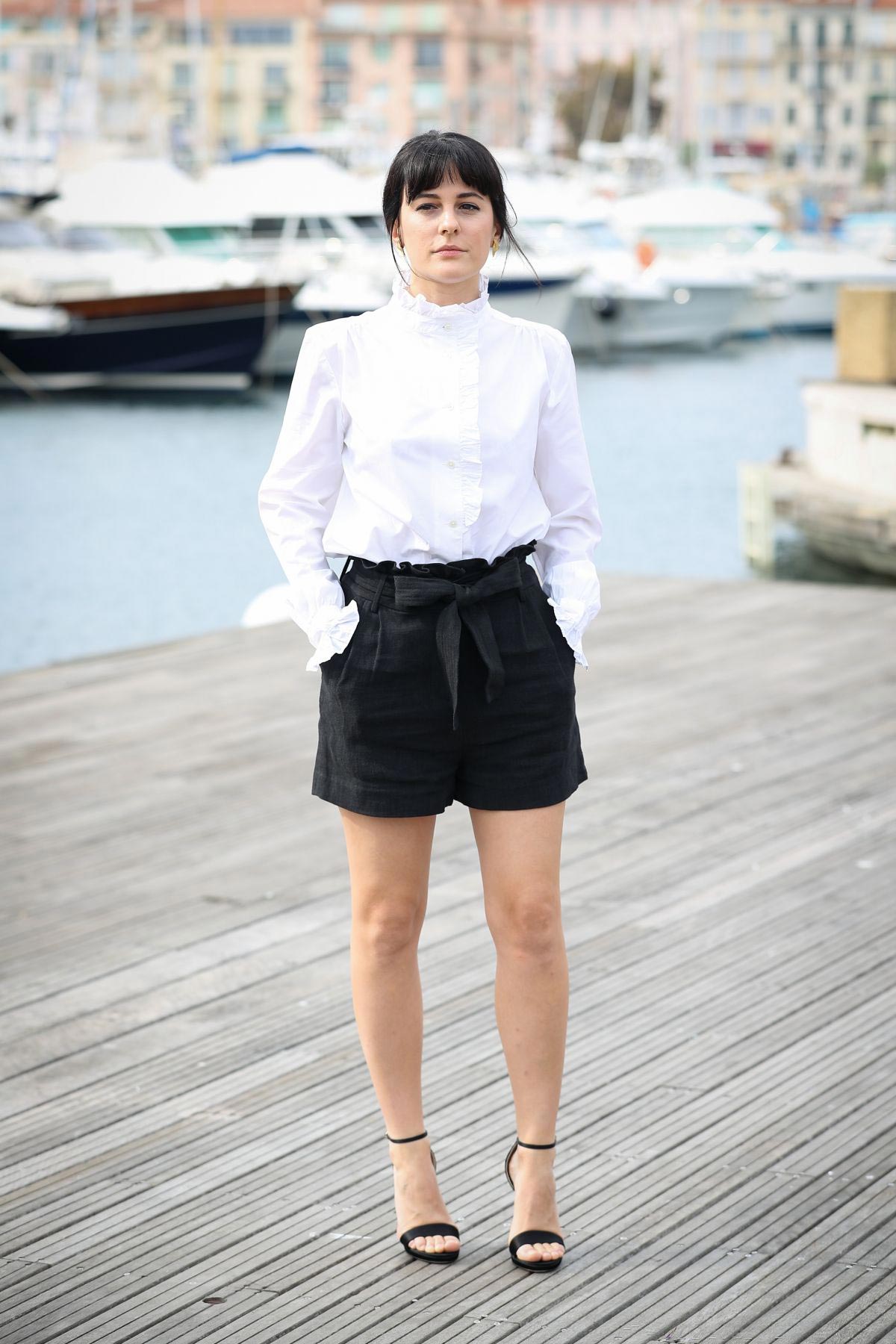Phoebe Fox at Curfew Photocall at 2018 MIPCOM in Cannes 2018/10/15