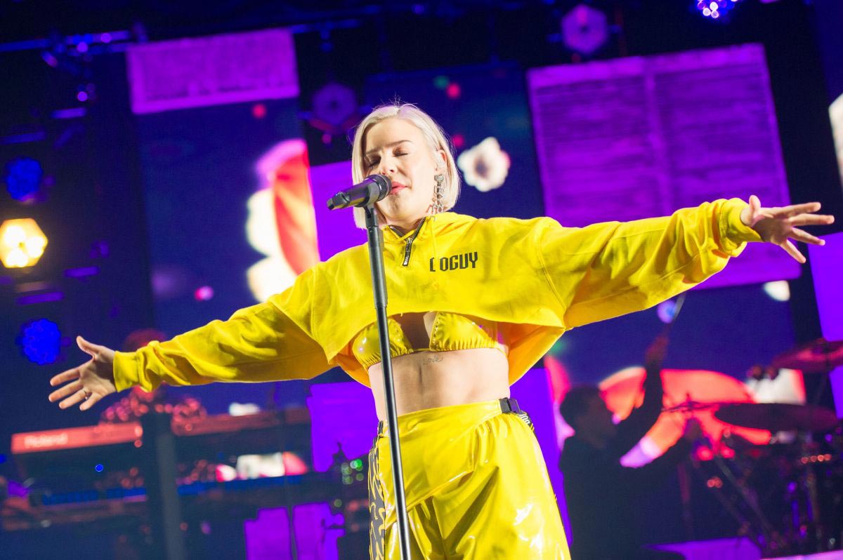 Anne-Marie Performs at O2 Academy in London 2018/11/22