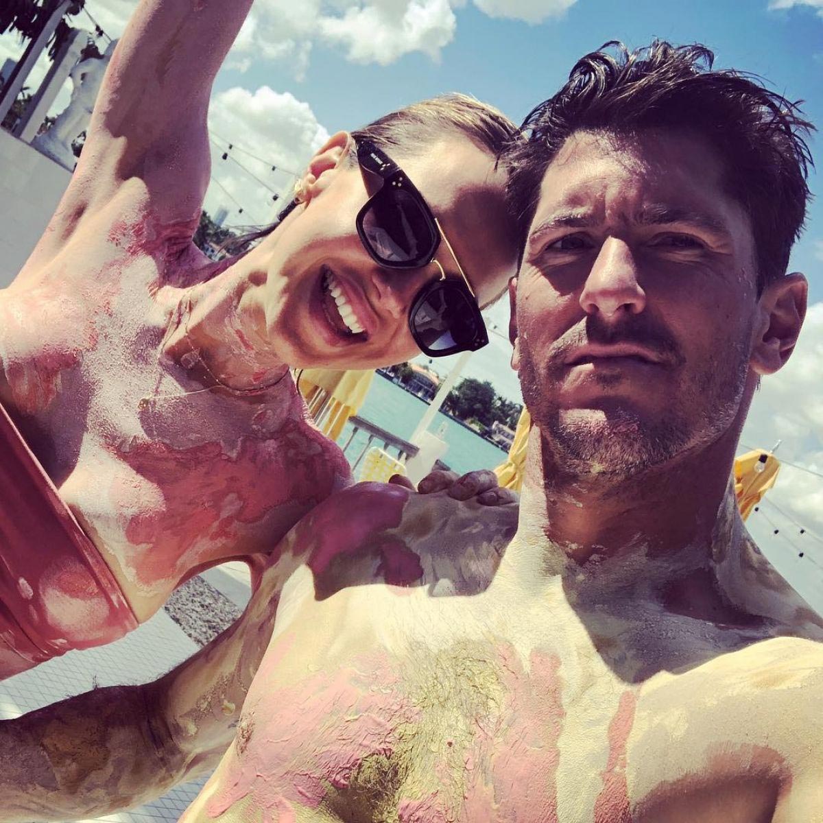 Arielle Kebbel in Bikini, Instagram Pictures 2018/11/01