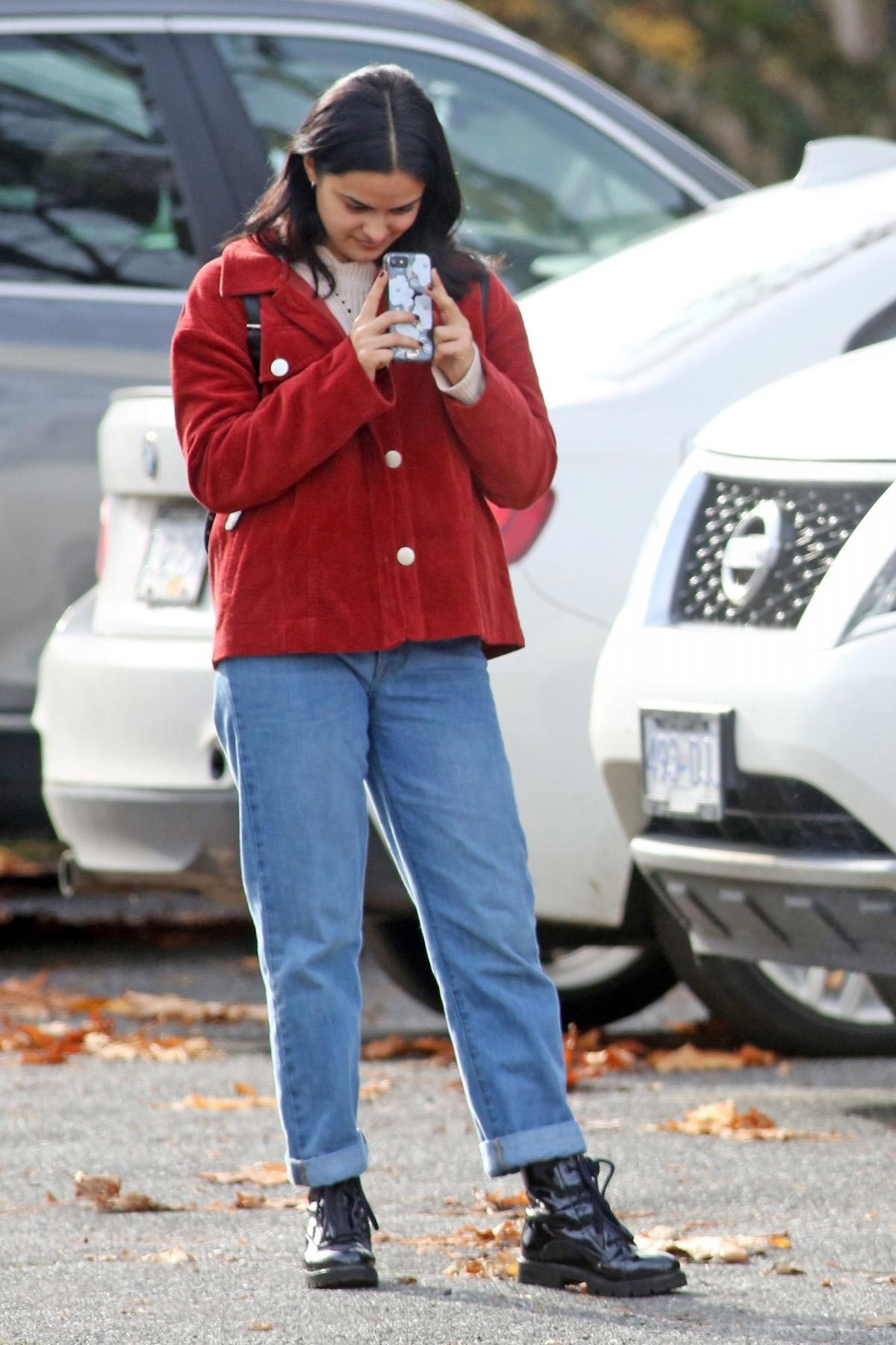 Camila Mendes Out in Vancouver 2018/10/30