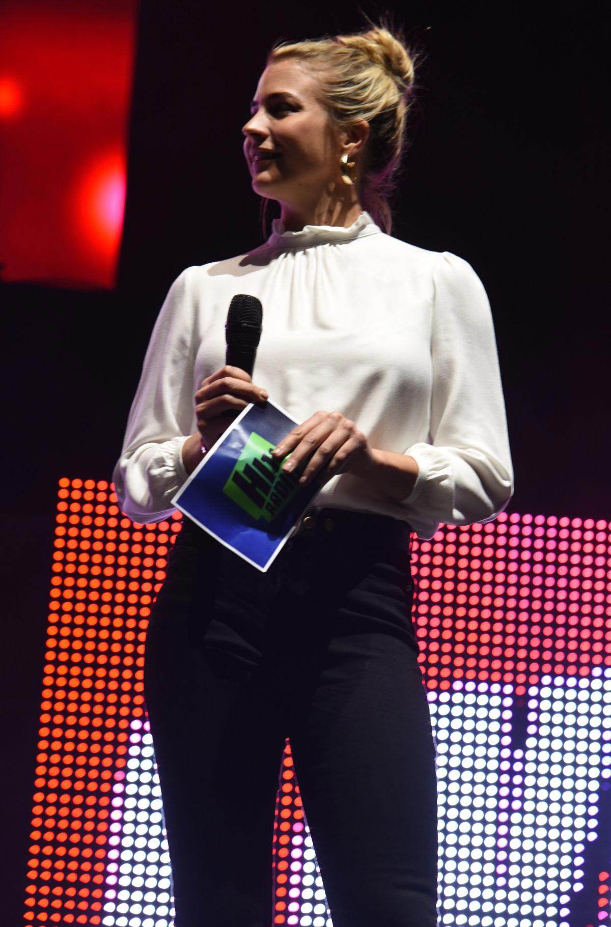 Gemma Atkinson at Hits Radio Live 2018 at Manchester Arena 2018/11/25