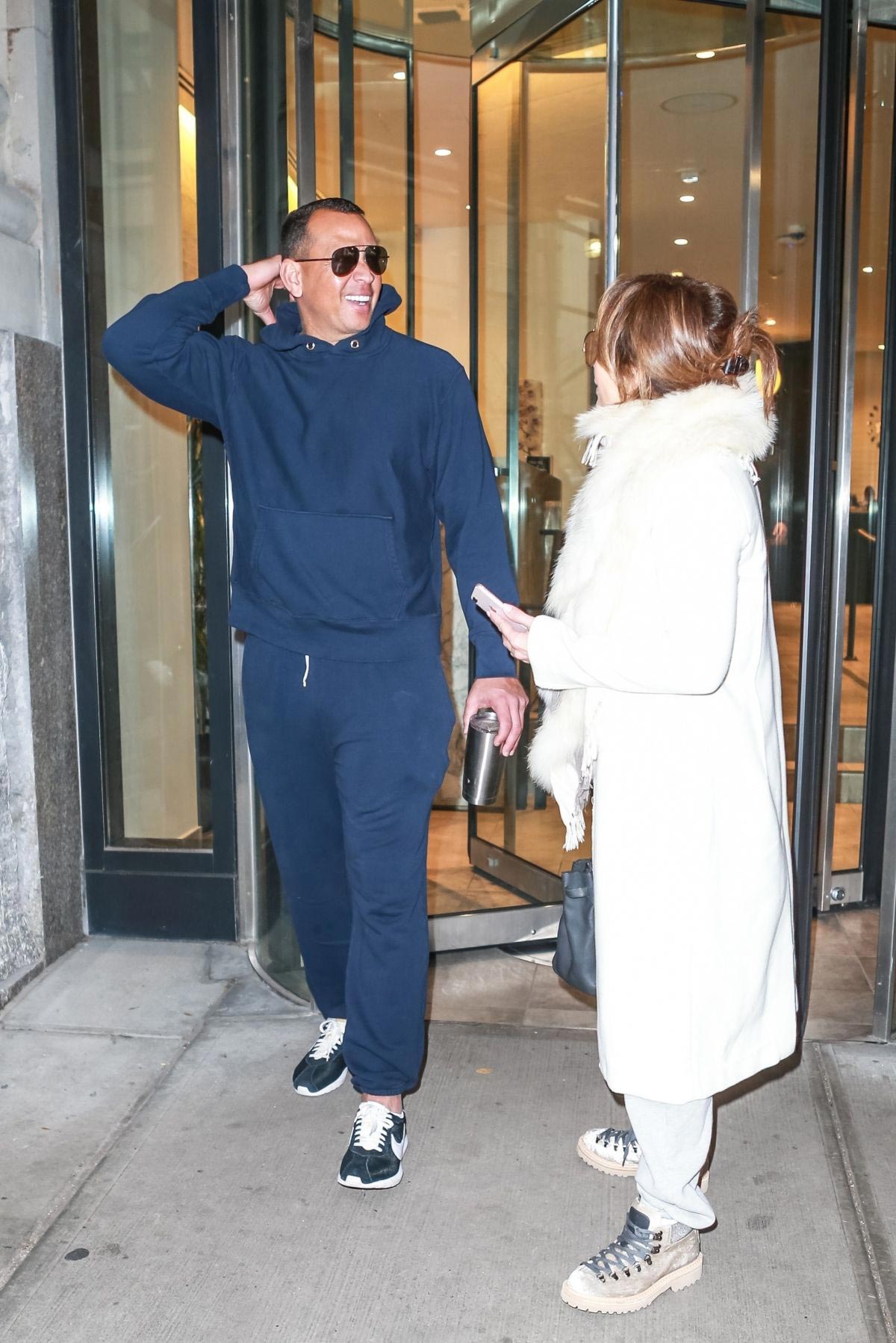 Jennifer Lopez Out in New York 2018/11/27