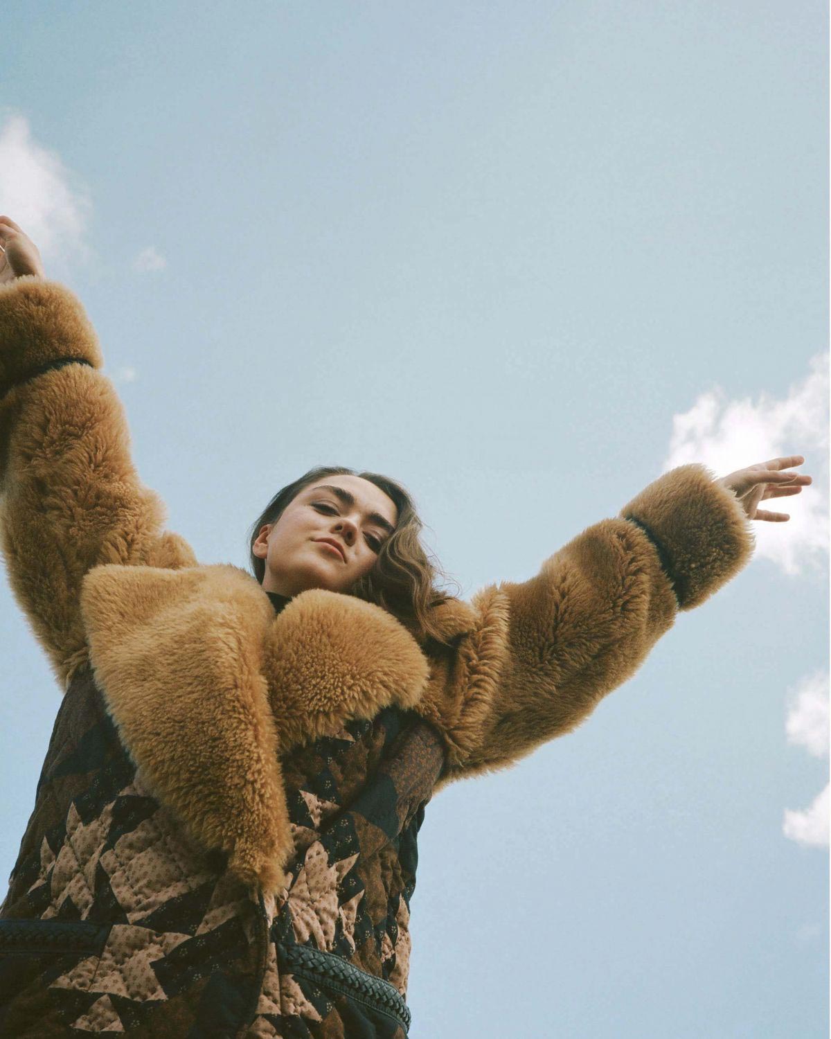 Maisie Williams in Elle Magazine, UK October 2018 Issue