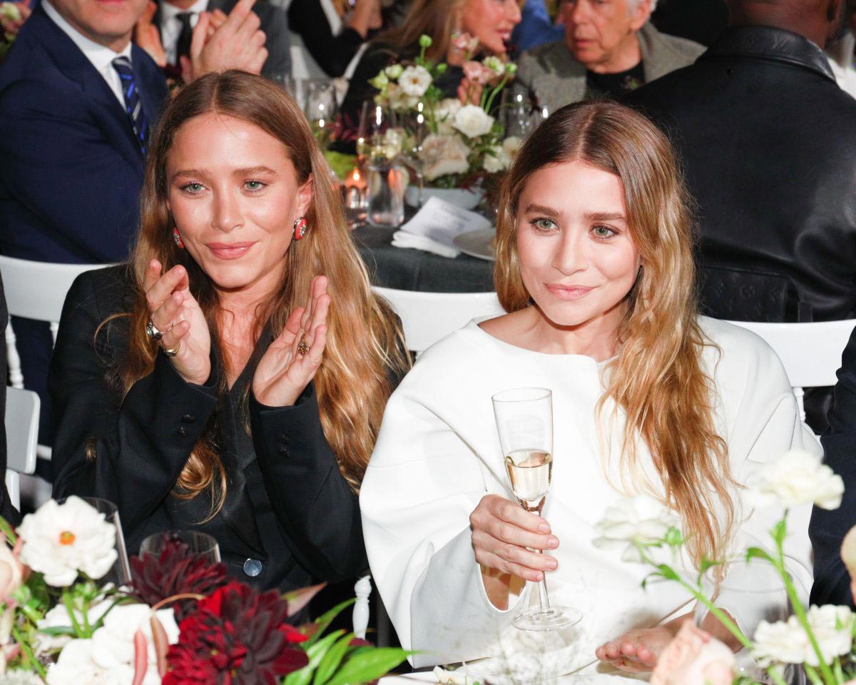 Mary-Kate Olsen and Ashley Olsen at WSJ Magazine Innovator Awards in New York 2018/11/07