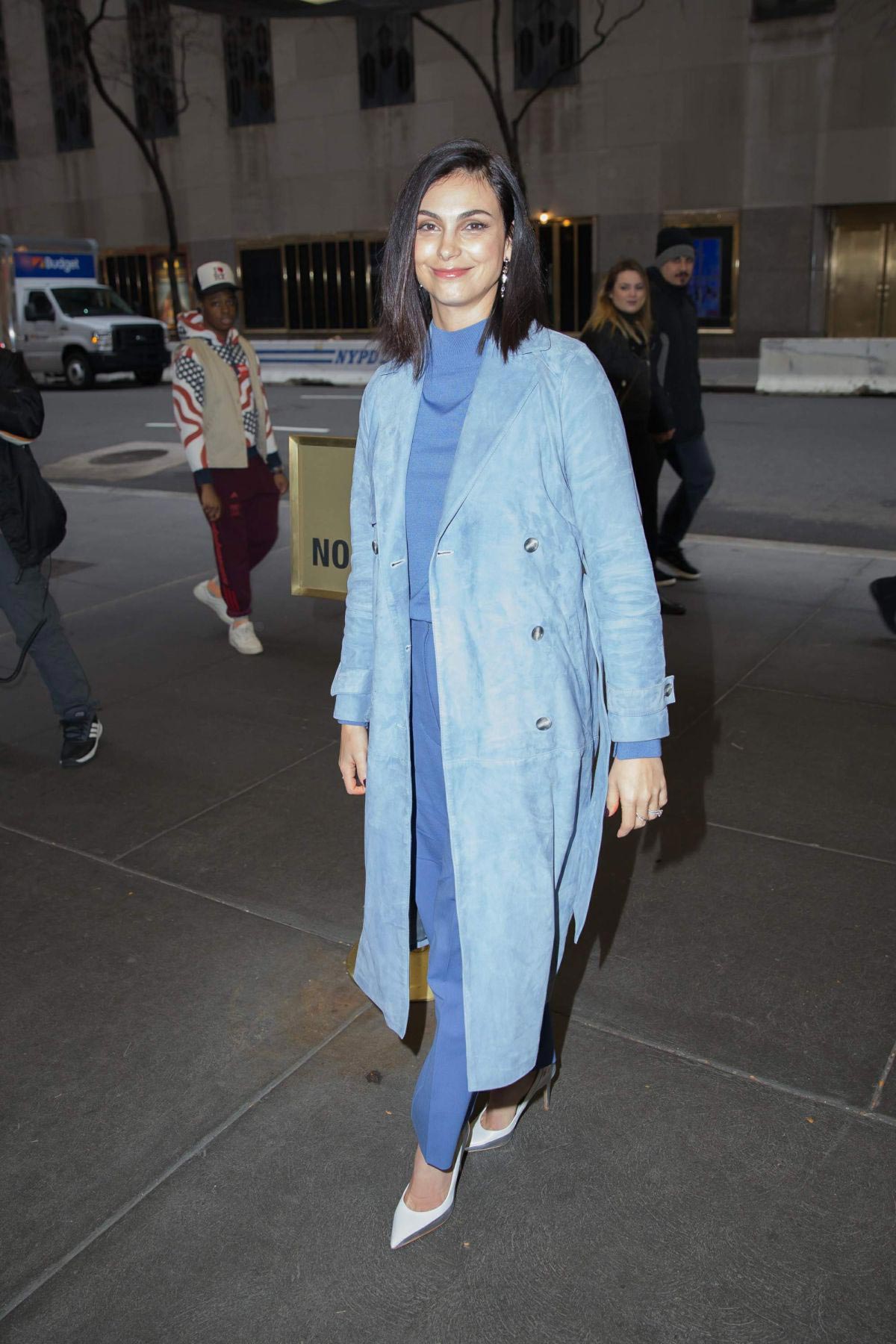 Morena Baccarin Arrives at NBC Studio in New York 2018/11/26