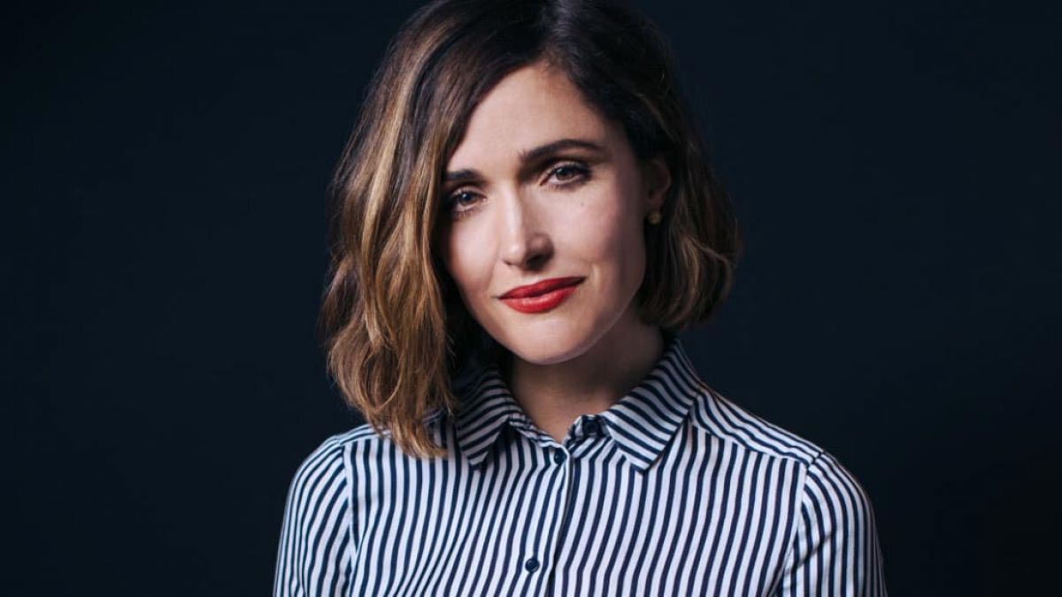 Rose Byrne in Sunday Life Magazine, November 2018