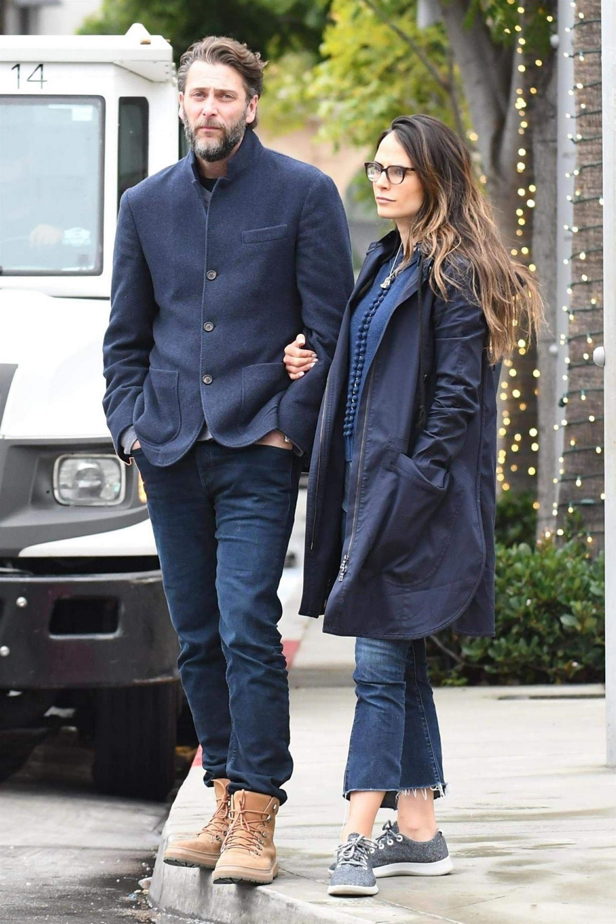 Jordana Brewster Out and About in Los Angeles 2018/12/05