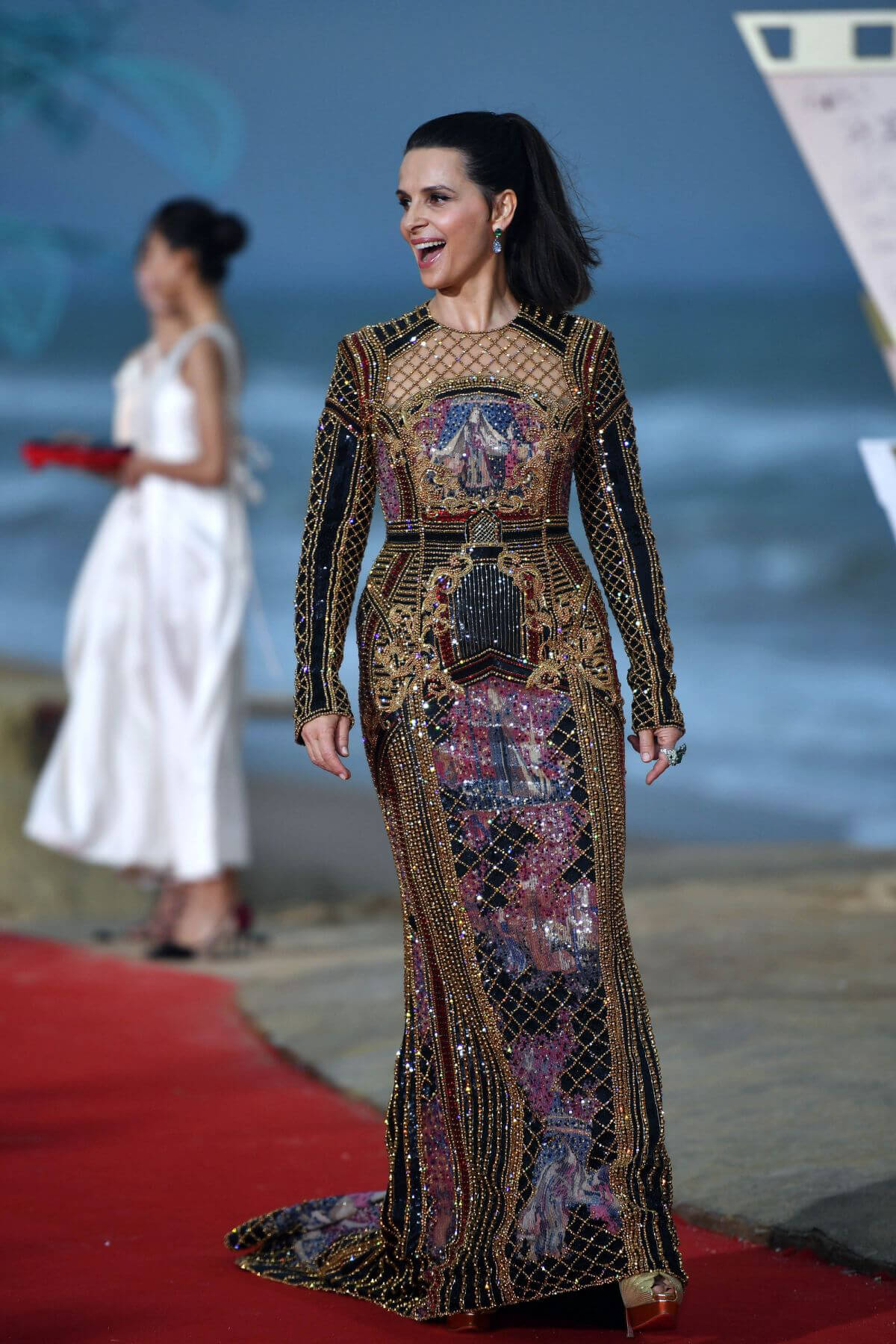 Juliette Binoche at 1st Haian International Film Festival Closing Ceremony in Sanya 2018/12/16