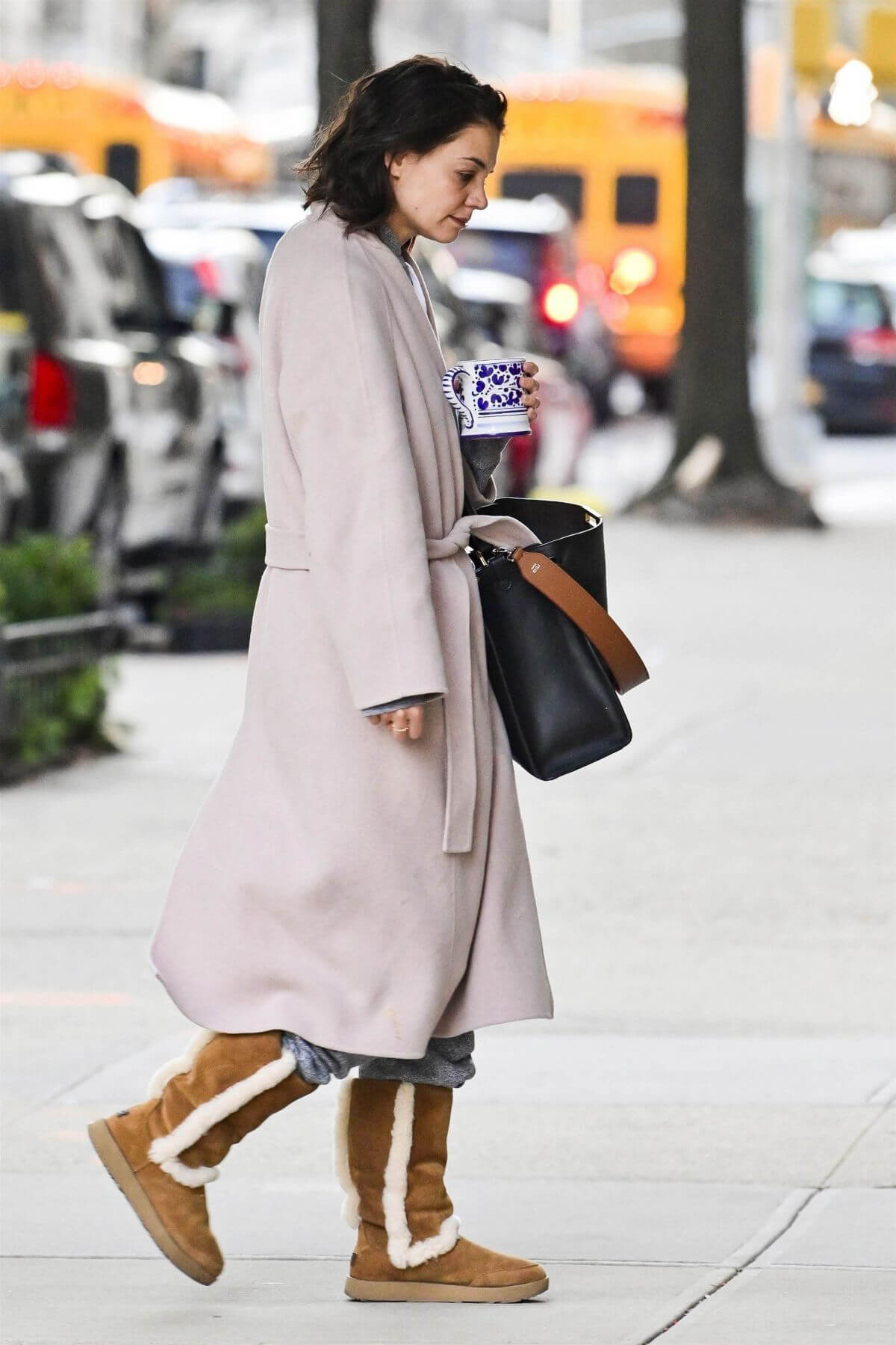 Katie Holmes Out and About in New York 2018/12/11