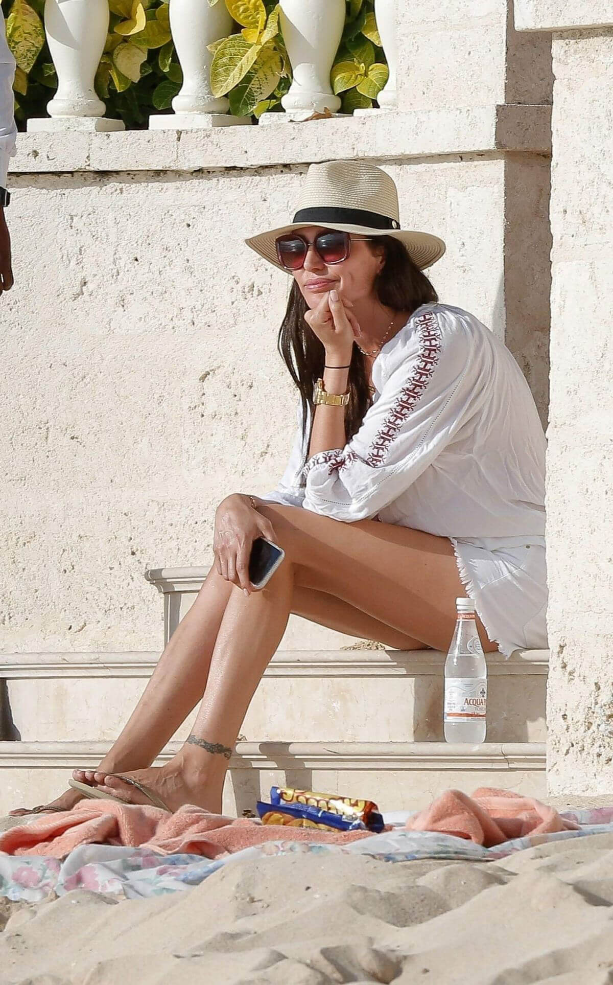 Lauren Silverman on Holiday in Barbados 2018/12/26