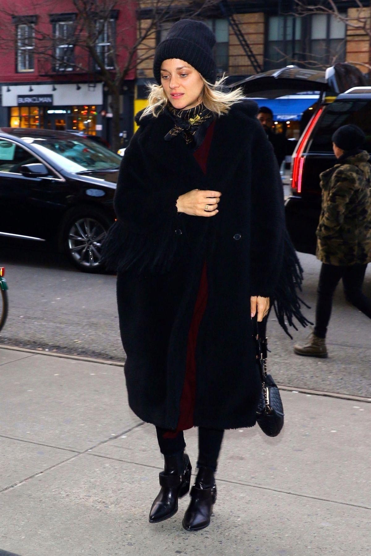 Marion Cotillard Arrives at Bowery Hotel in New York 2018/12/05