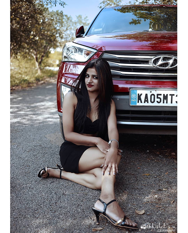 Avika Purohit in Black Dress Photoshoot 2018/12/27 Avika Purohit in Black Dress Photoshoot 2018/12/27