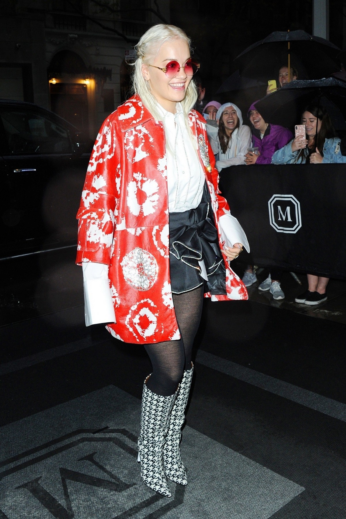 Rita Ora Leaves Her hotel in New York 2019/05/05