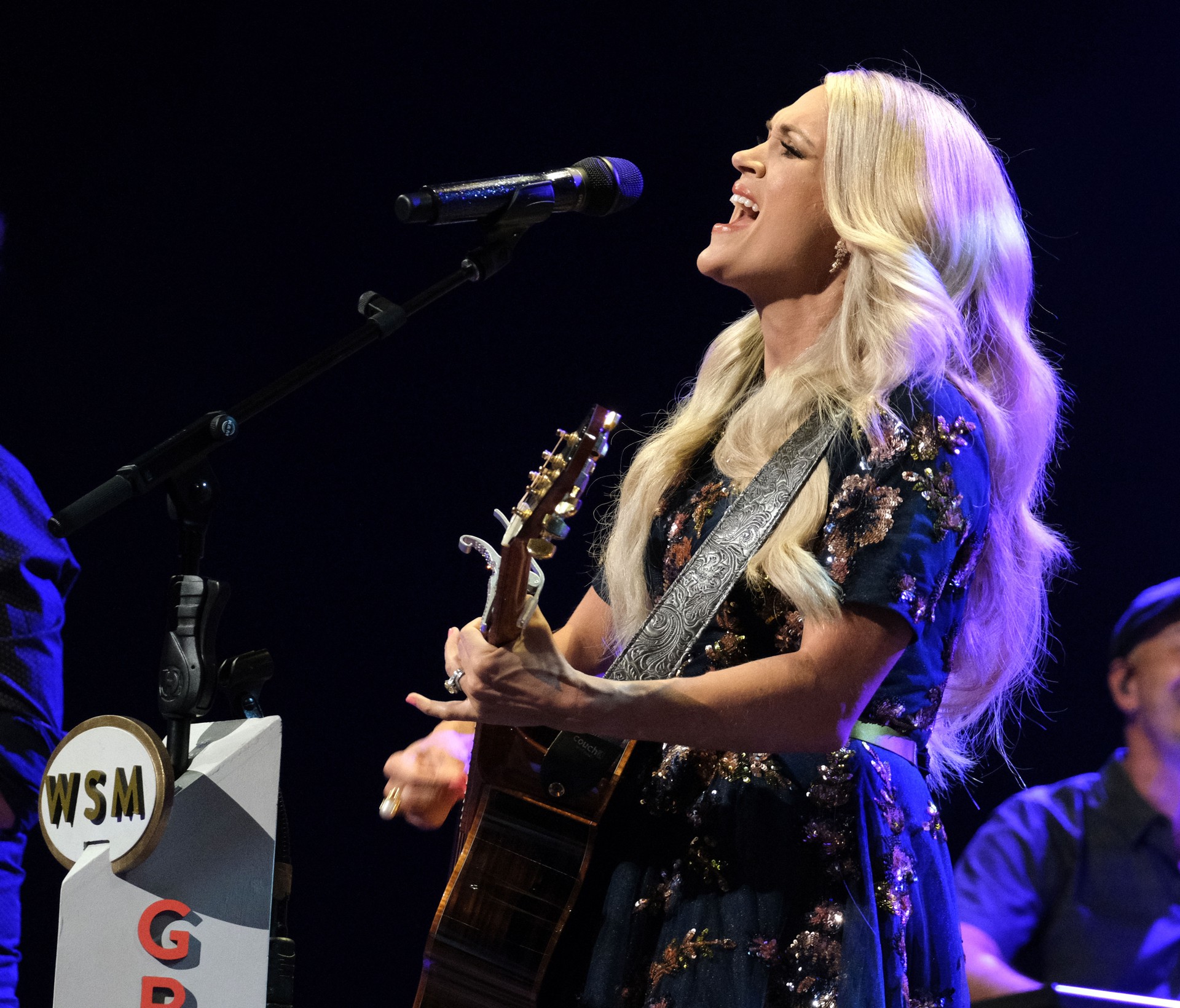 Carrie Underwood performs at the Grand Ole Opry in Nashville 2019/07/19