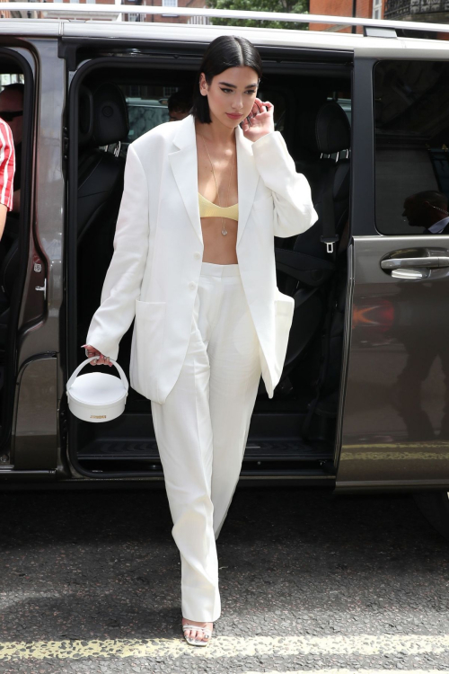 Dua Lipa wins The O2 Silver Clef Awards at the Grosvenor Hotel in London 2019/07/05 5