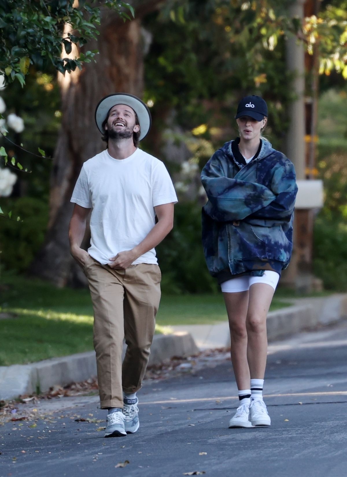 Abby Champion and Patrick Schwarzenegger Out in Pacific Palisades 2020/06/17 5