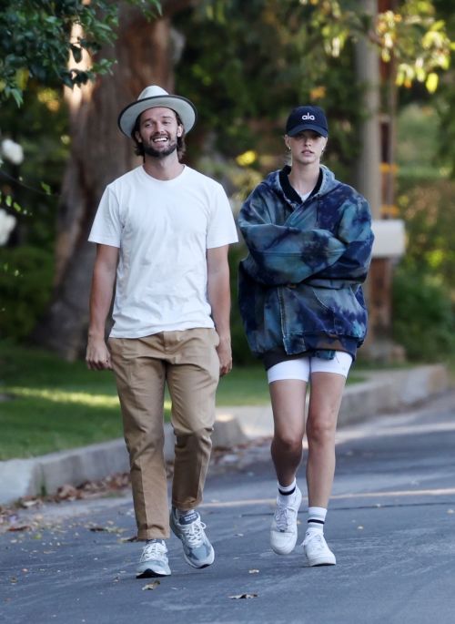 Abby Champion and Patrick Schwarzenegger Out in Pacific Palisades 2020/06/17 7