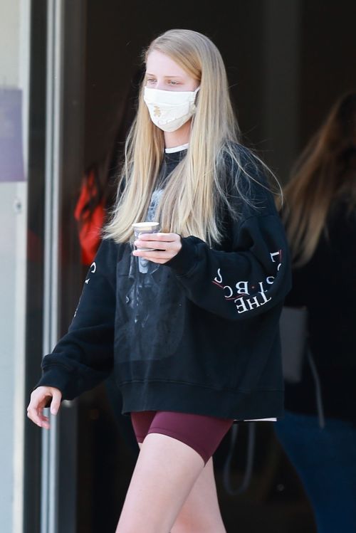 Abby Champion Wearing a Gucci Mask at Caffe Luxxe in Los Angeles 2020/06/10 2
