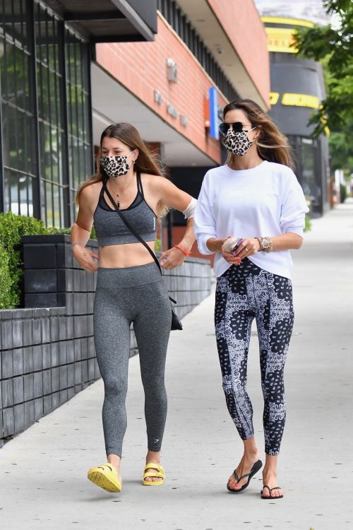 Alessandra Ambrosio at a Gym in Hollywood 2020/06/19 10