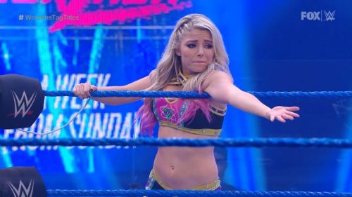 Alexa Bliss at WWE Smackdown in Orlando 2020/06/05 9