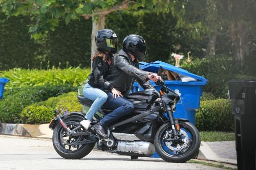 Ana de Armas and Ben Affleck on His Motorcycle Out in Los Angeles 2020/06/02 2