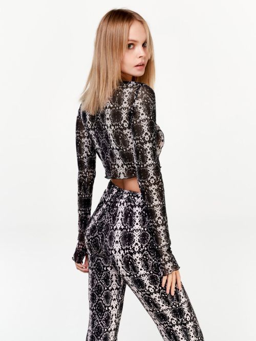 Anastasiya Shcheglova Photoshoot for Feelz, Spring 2020 8