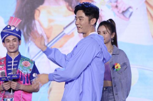 Angelababy at Keep Running, Season 4 Press Conference in Beijing 2020/06/11 1