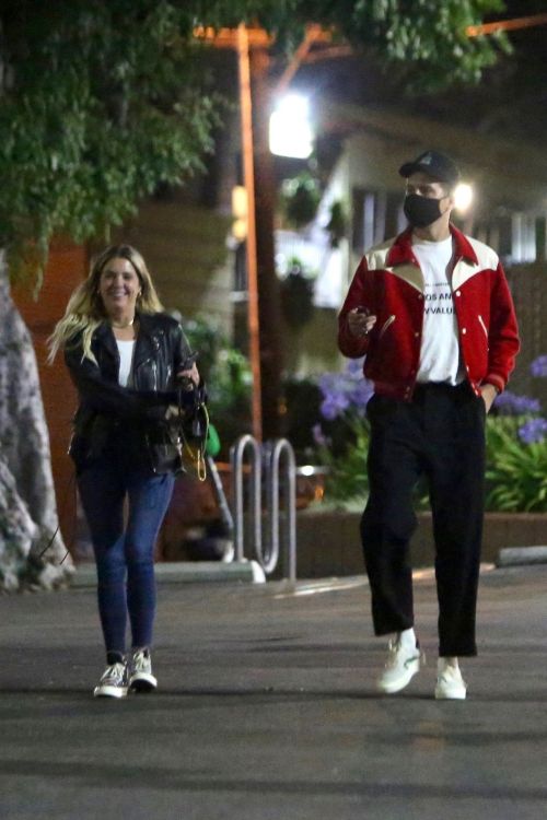 Ashley Benson Out for Dinner in Los Feliz 2020/06/20 1