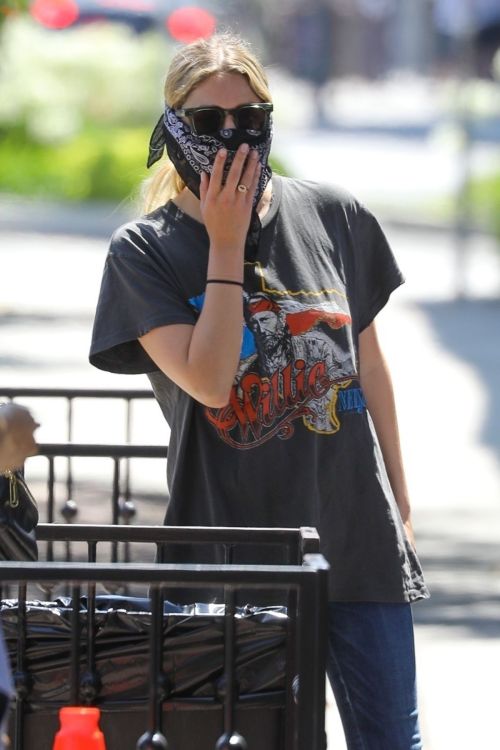 Ashley Benson Wearing Banda Mask Out in West Hollywood 2020/06/13