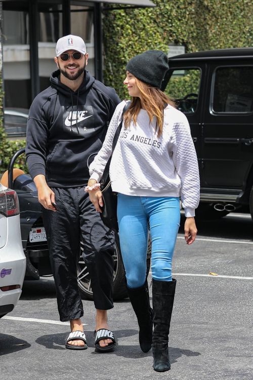 Ashley Greene Arrives at South Beverly Grill in Beverly Hills 2020/06/18 9