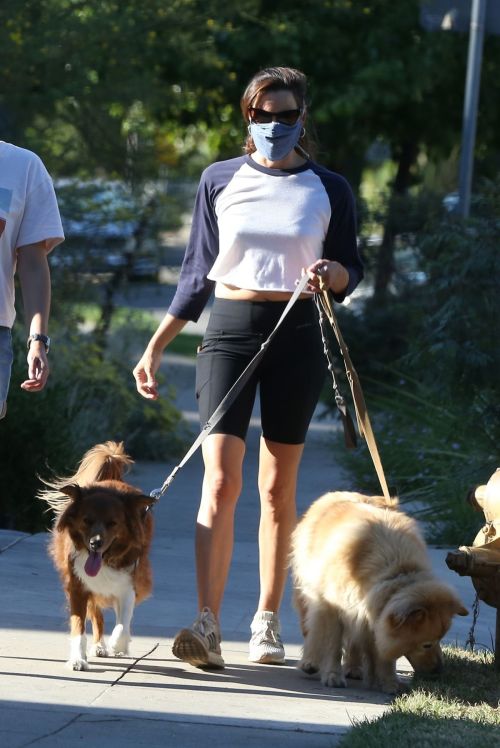 Aubrey Plaza Out with Her Dogs in Los Feliz 2020/06/11 2