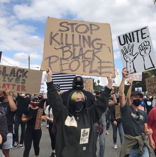 Billie Eilish at a Protest in Los Angeles 2020/06/07 1