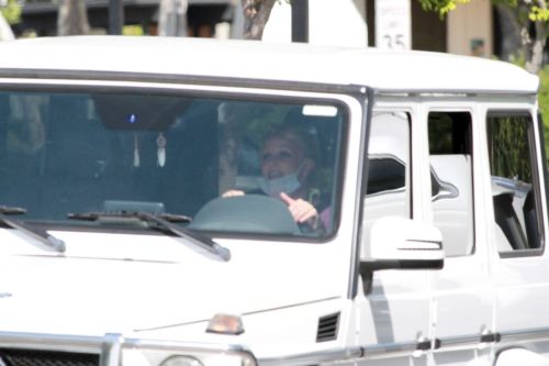 Britney Spears Driving Out in Thousand Oaks 2020/06/19 1