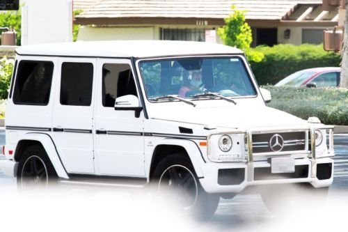 Britney Spears Driving Out in Thousand Oaks 2020/06/19 3