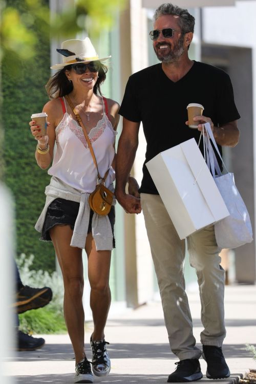Brooke Burke and David Charvet Out in Malibu 2020/06/13 5