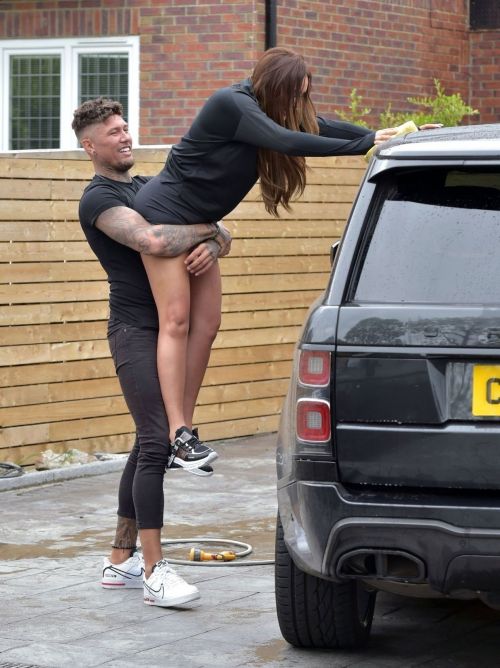 Charlotte Crosby Washing Her Car with Boyfriend in Newcastle 2020/06/04 4