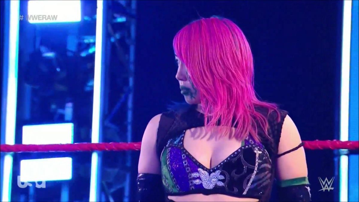 Charlotte Flair vs Asuka - Raw Digitals 2020/06/08 38