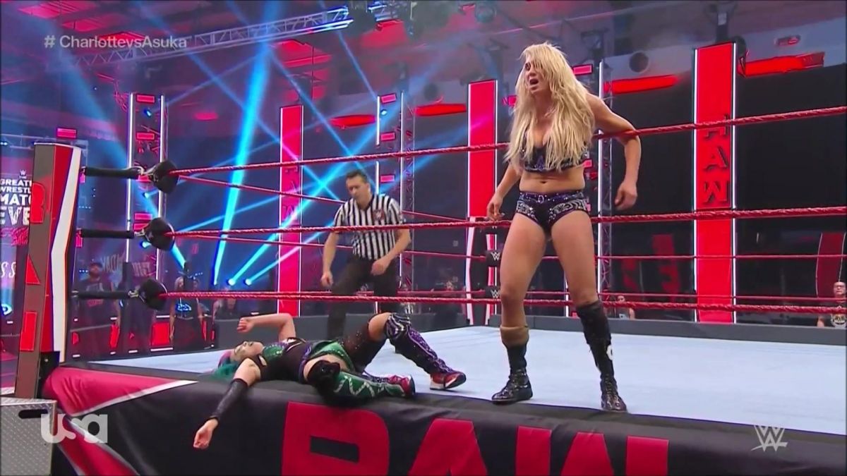 Charlotte Flair vs Asuka - Raw Digitals 2020/06/08 6