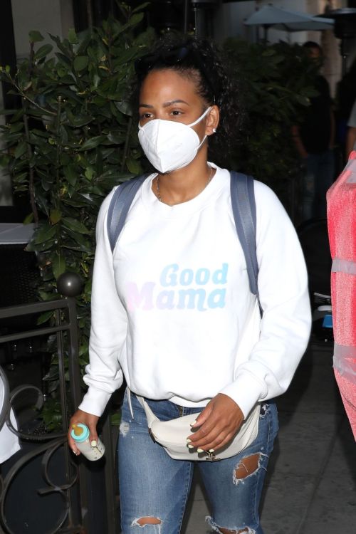 Christina Milian Wearing a Mask at Madeo Restaurant in Beverly Hills 2020/06/17 1