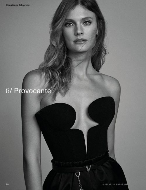 Constance Jablonski in Io Donna Del Corriere Della Sera, June 2020 6
