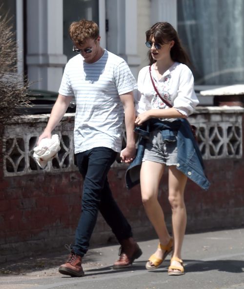 Daisy Edgar-Jones and Tom Varey Out in London 2020/06/14 9