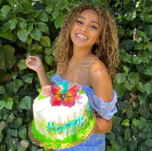 Daniella Perkins at Her Birthday Party Photos Shared in Instagram 2020/06/13 3